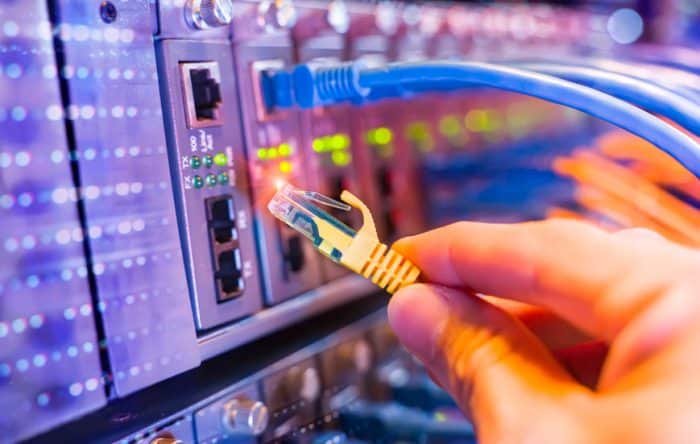 Pourquoi et comment devenir technicien fibre optique?